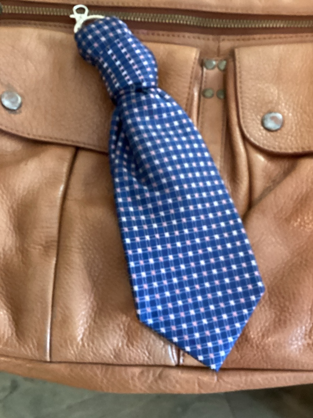 Purse/Luggage/keychain Tie